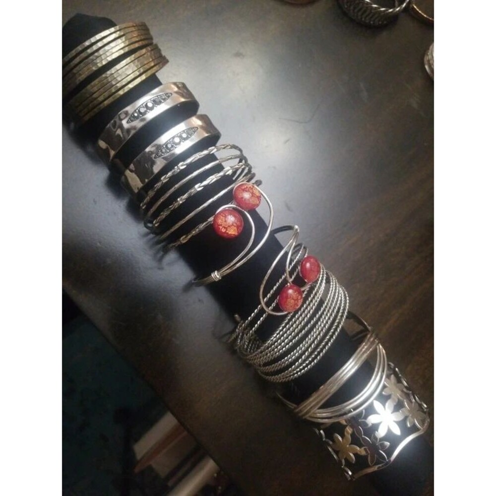 7 pcs cuff bracelets lot
